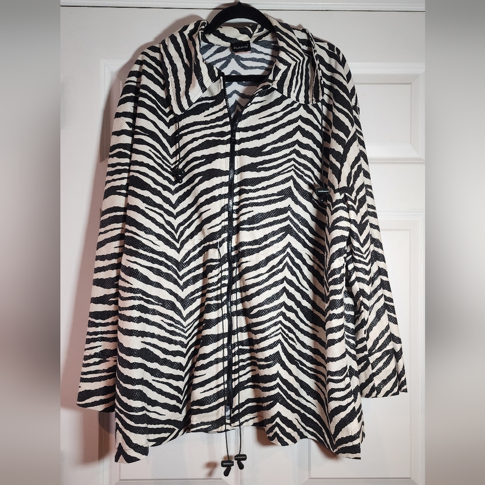 Pulchery Black And Cream Zebra Print Cinched Waist Lightweight Jacket
